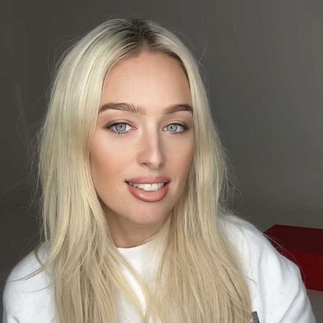 Girl with Miss Bombshell Lip Combo